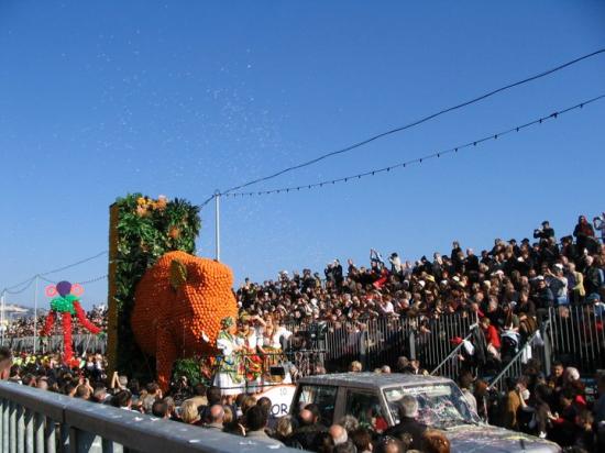 photos J.G.L. FETE du Citron à Menton (fév.2008)